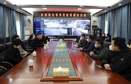 安乡县委书记王先波新春走访慰问县委政法委